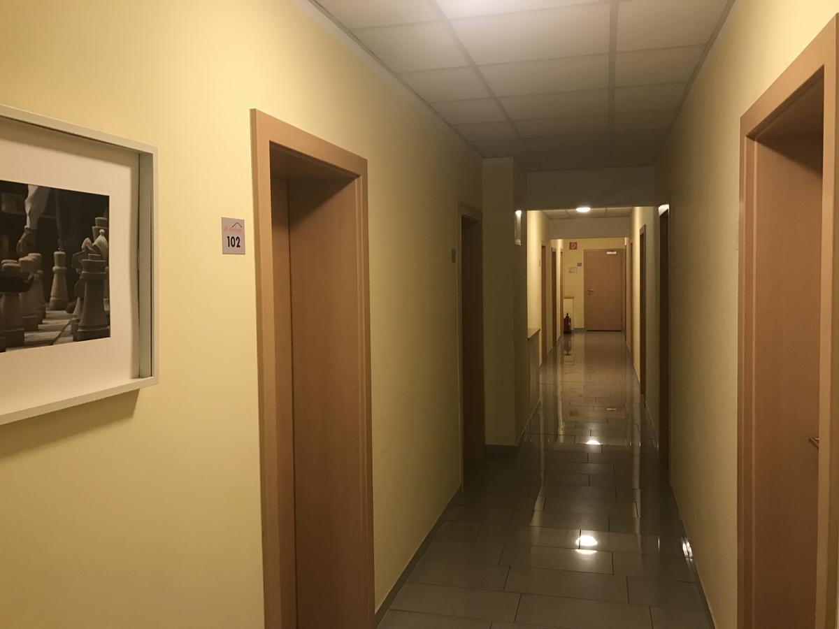 Montagehotel Living@لينتز المظهر الخارجي الصورة